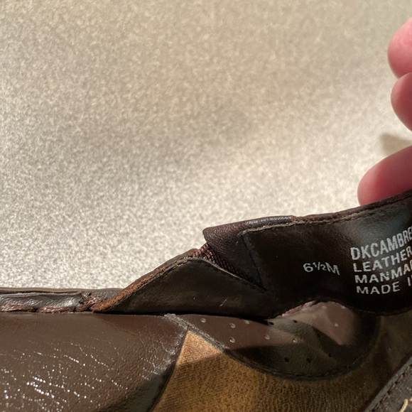 Dockers - women’s leather sandals. Size 6.5 - Picture 6 of 13